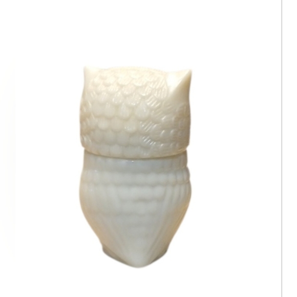 Vintage Avon White Owl Moonwind Cream Sachet Milk Glass - Picture 2 of 8